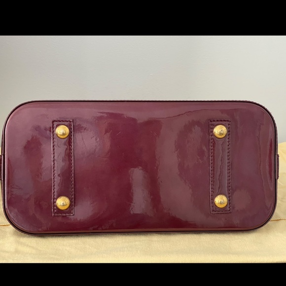 Louis Vuitton Alma PM - Rouge Fauviste Vernis - Picture 9 of 14